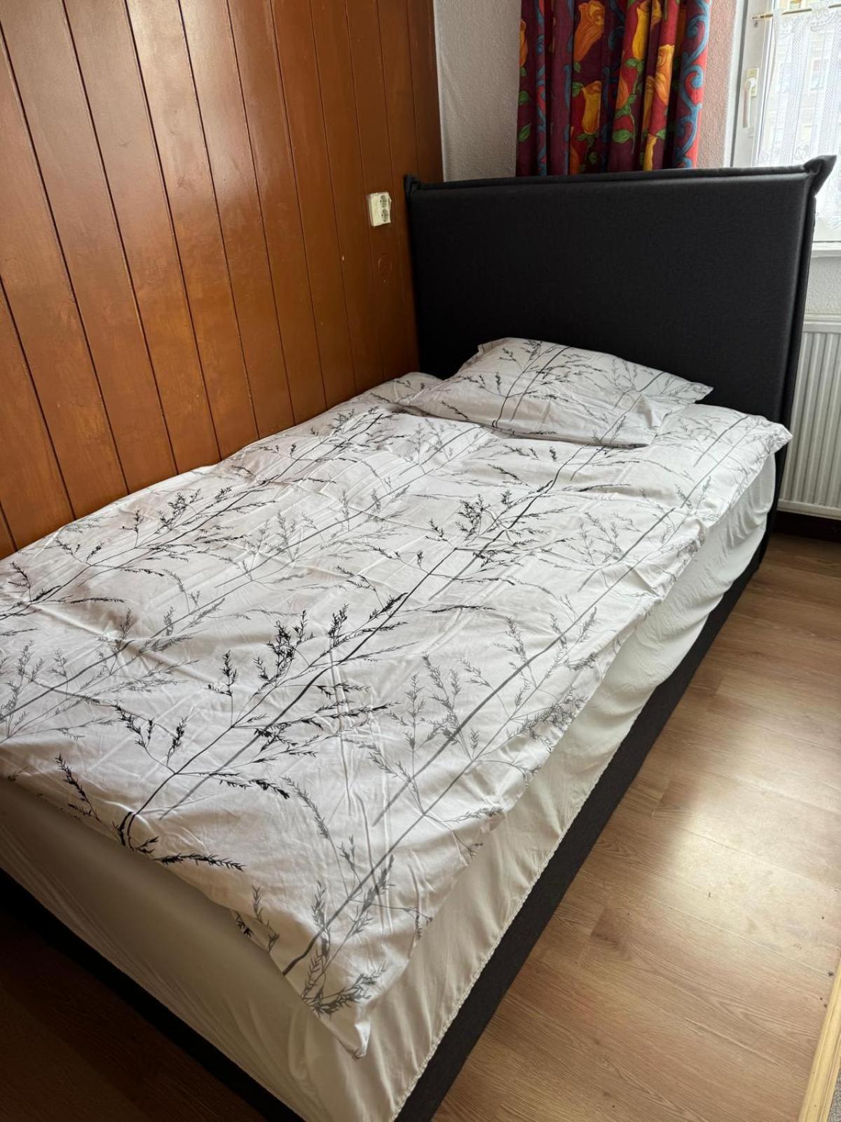 Ferienwohnung In Stadtroda Exteriör bild