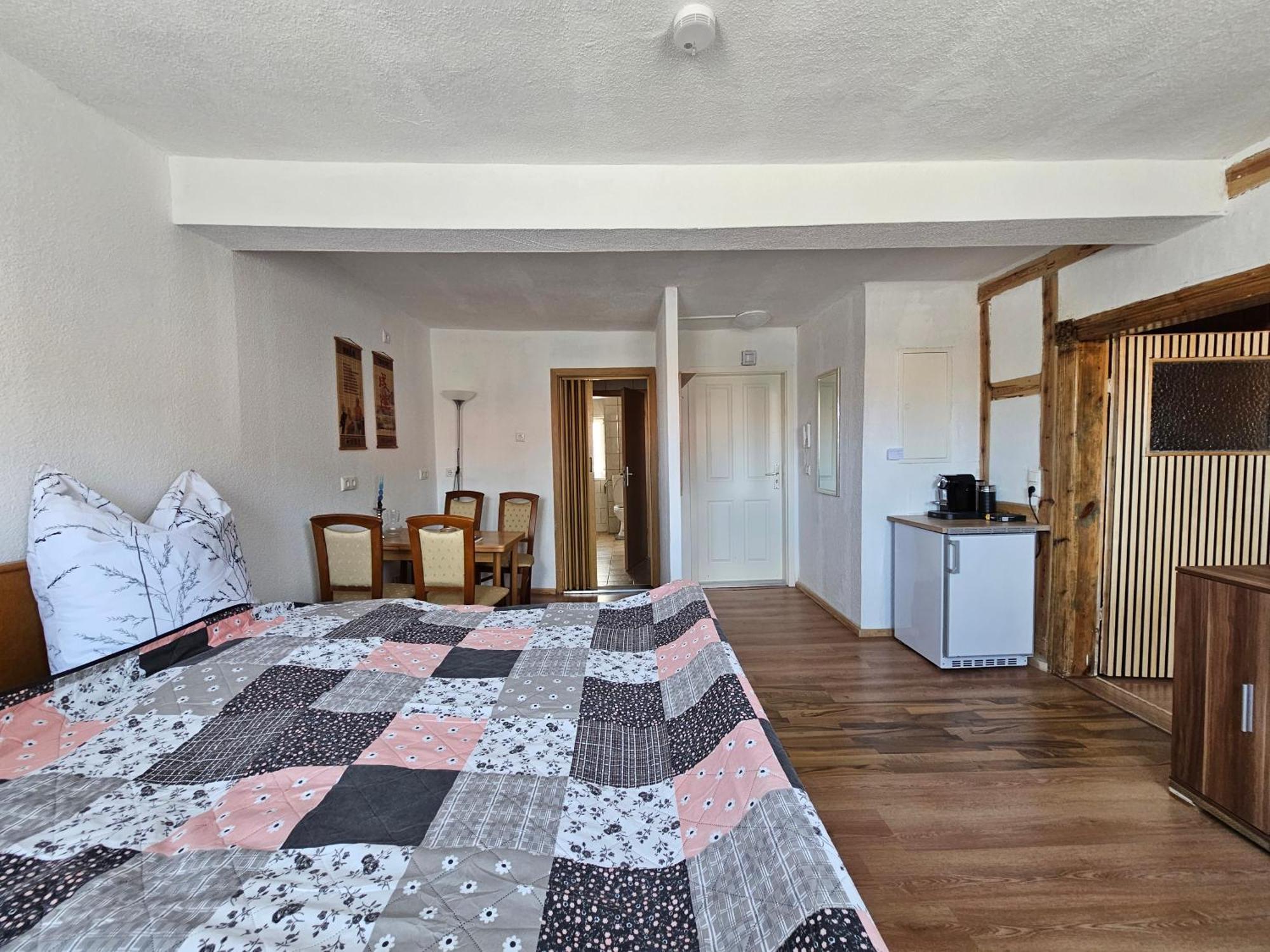 Ferienwohnung In Stadtroda Exteriör bild