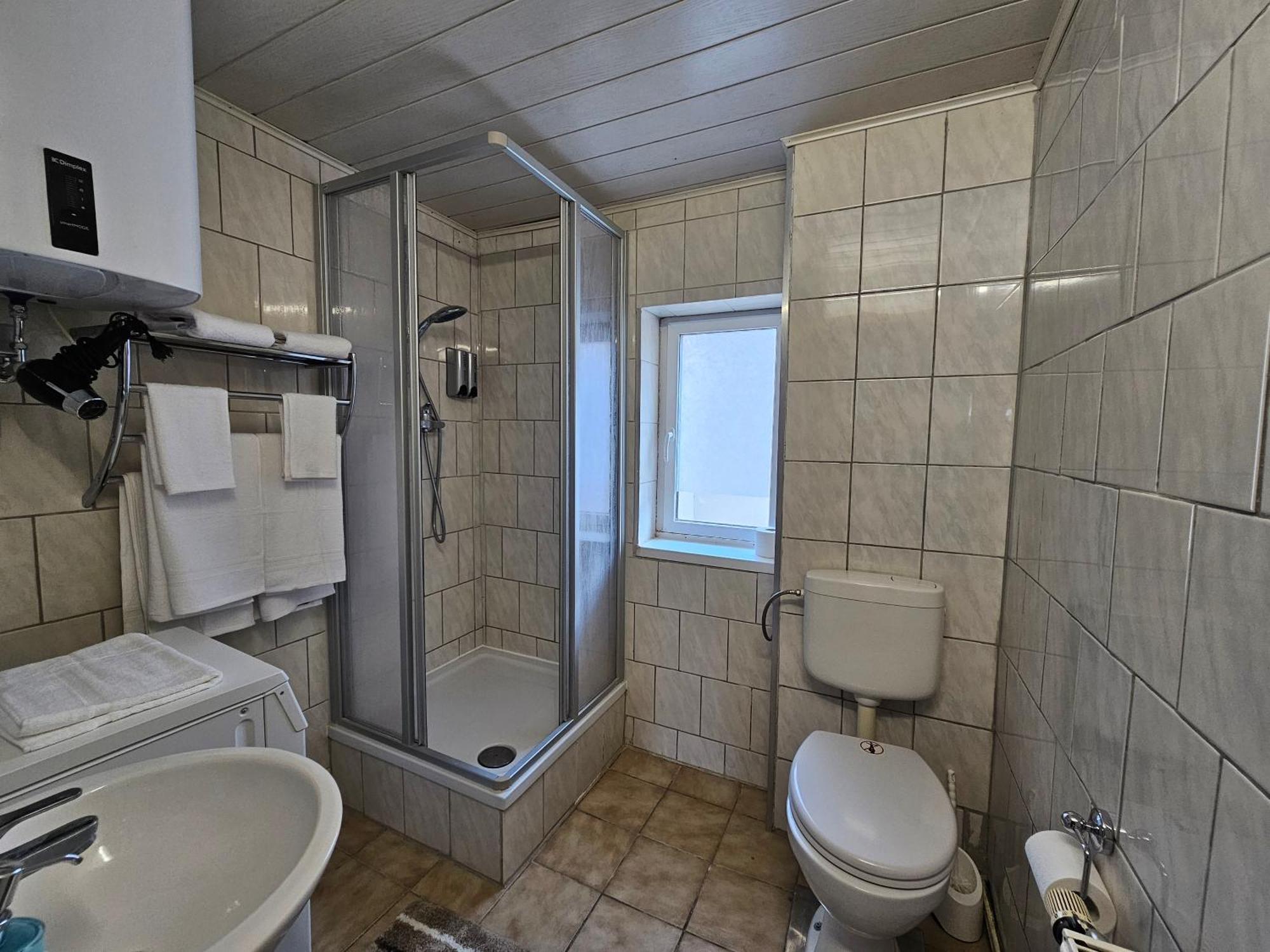 Ferienwohnung In Stadtroda Exteriör bild